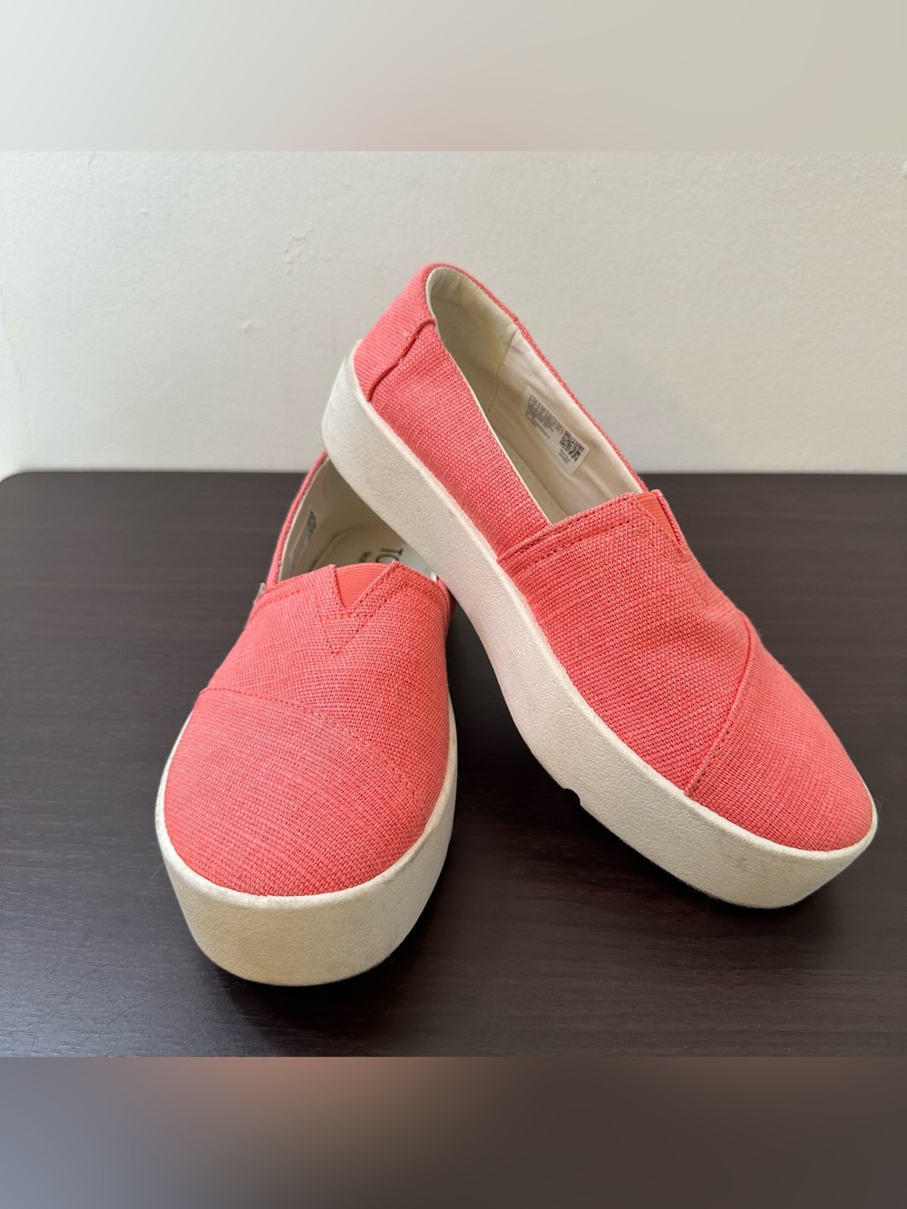 TOMS Verona Sunset Coral Heritage Canvas Slip-On Flats Women's Shoes, Casual, 8
